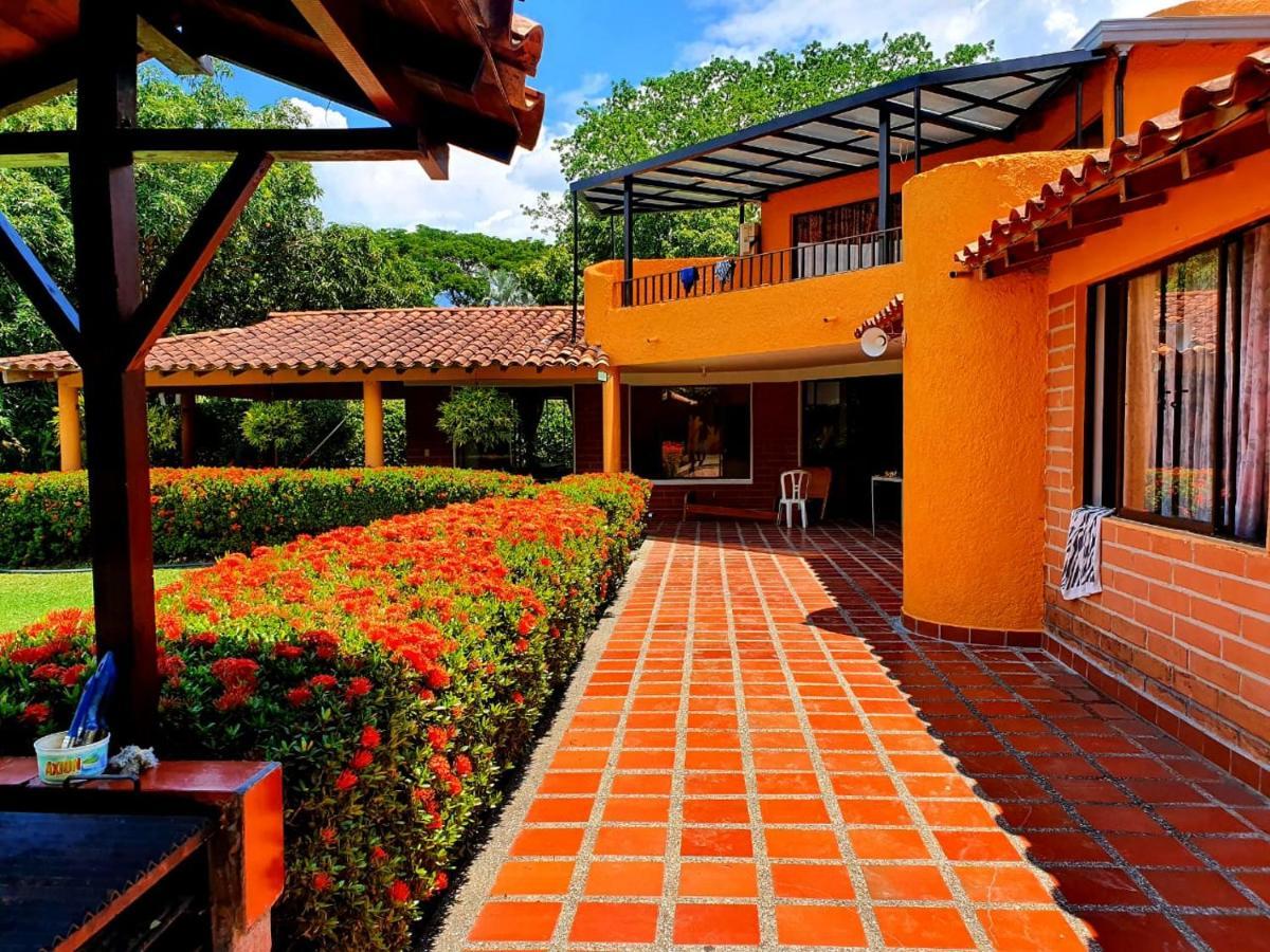 Finca Hacienda El Castillo Санта Фе де Антиокия Екстериор снимка